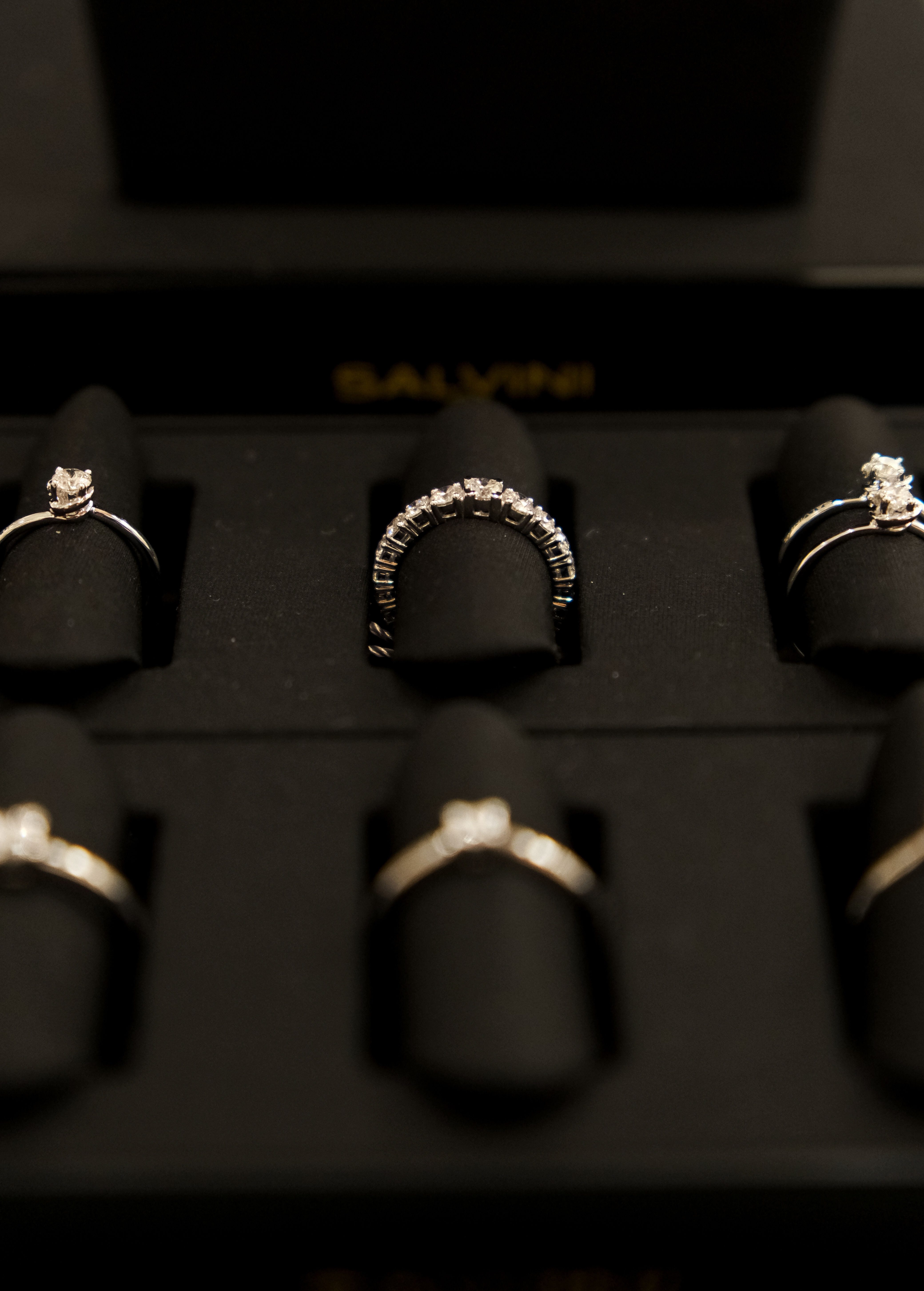 GIOIELLERIA DA RE - presso il Centro Commerciale IL CENTRO - ad Arese