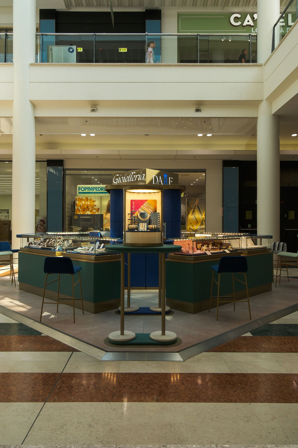 GIOIELLERIA DA RE - presso il Centro Commerciale OrioCenter - ad Orio al Serio